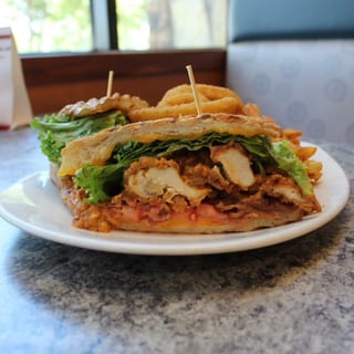Crispy Chicken Ranch Sandwich