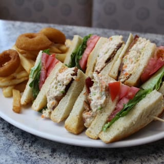 Chicken Salad & Bacon Decker